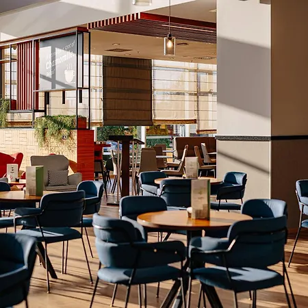 Hotel By Ihg 4*